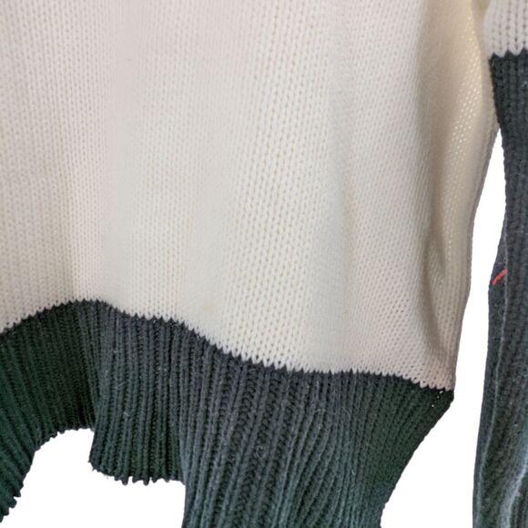 Sundry navy and white colorblock crewneck pullover w/ heart on sleeve medium - Picture 4 of 13